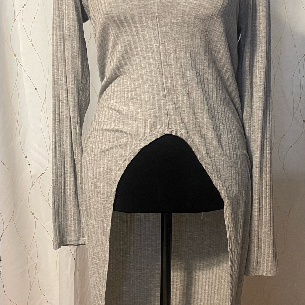Fashion Nova Gray Long Sleeve Blouse